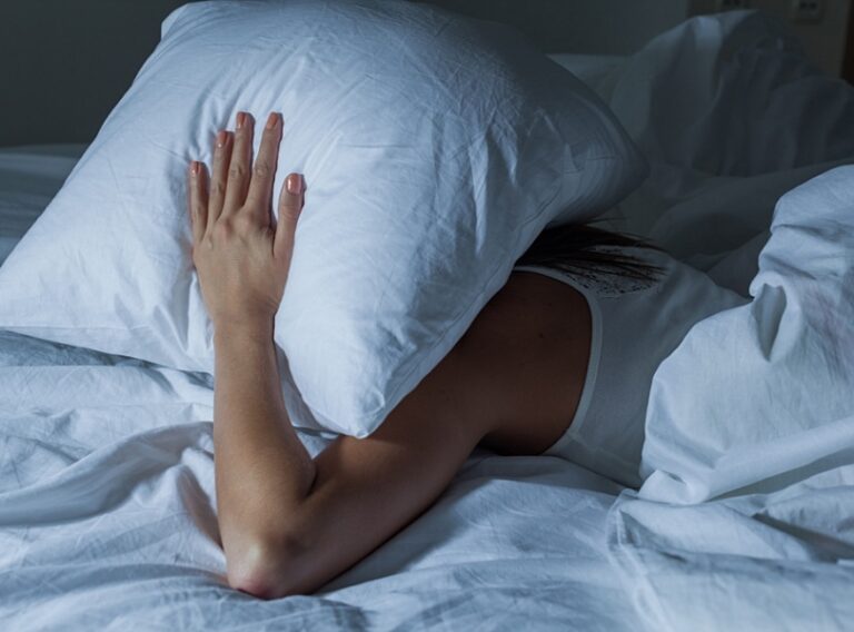 Un somn mai ușor in timpul pandemiei COVID-19